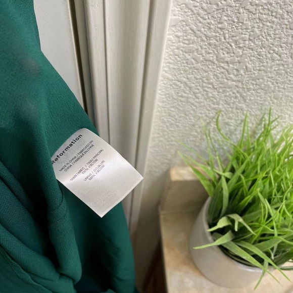 Reformation Petites Jasen Dress Color: Forest - Picture 7 of 8